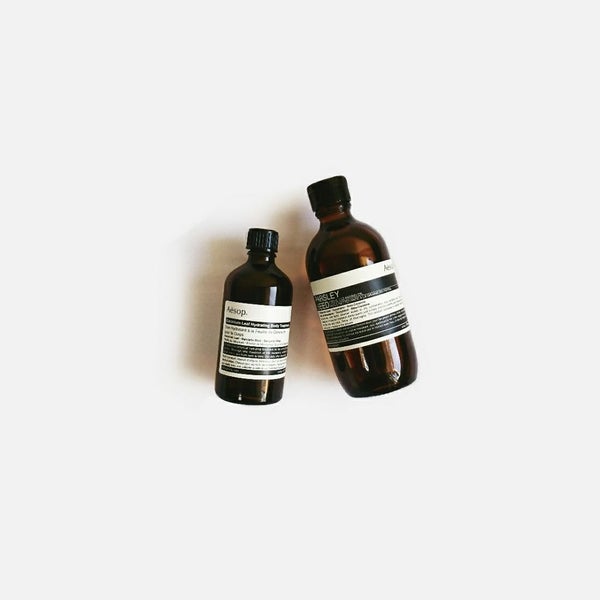 「今話題のAesop(イソップ)ハンドクリームがおすすめ。洗練されたお洒落な見た目が映える!」の画像(#54067)