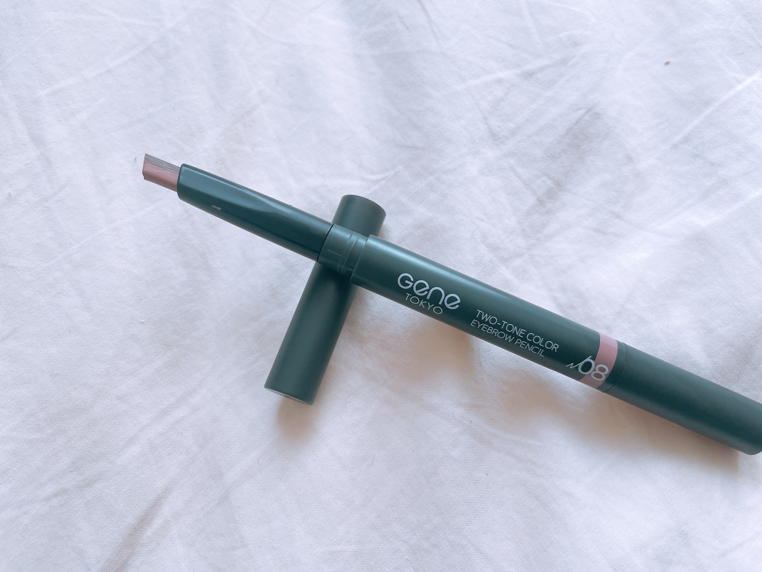 ツートンカラーアイブロウペンシル/GENE TOKYO/アイブロウペンシルを使ったクチコミ（3枚目）