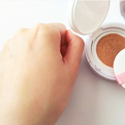 ピンクカバーエッセンスサンクッション/LOVELYCC/クッションファンデーションを使ったクチコミ(5枚目)