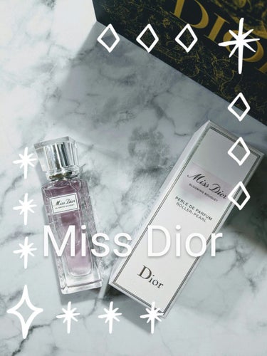 Dior ミス ディオール ブルーミング ブーケ ローラー パールのクチコミ「こないだ買って投稿してなかったので。

Miss Diorなかなか高かったりするんですが、これ.....」（1枚目）