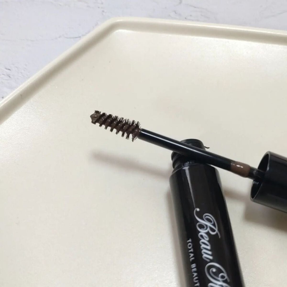 アイブロウマスカラ/ビューステージ コスメティック/眉マスカラを使ったクチコミ(3枚目)