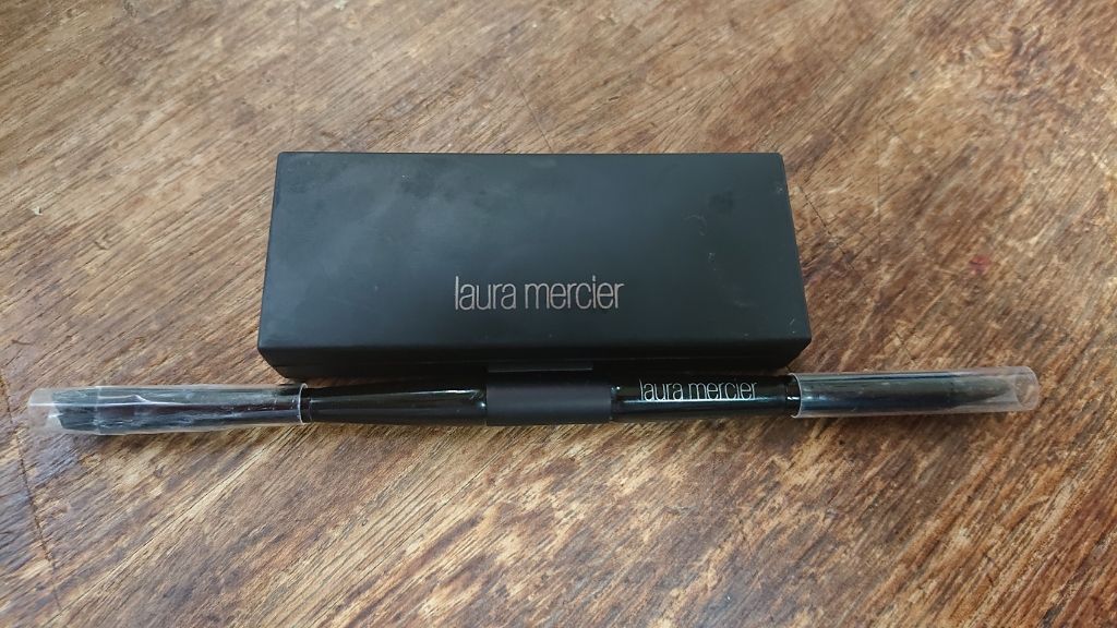 ポマード アンド パウダー ブロウ デュオ/ローラ メルシエ/パウダーアイブロウを使ったクチコミ(1枚目)