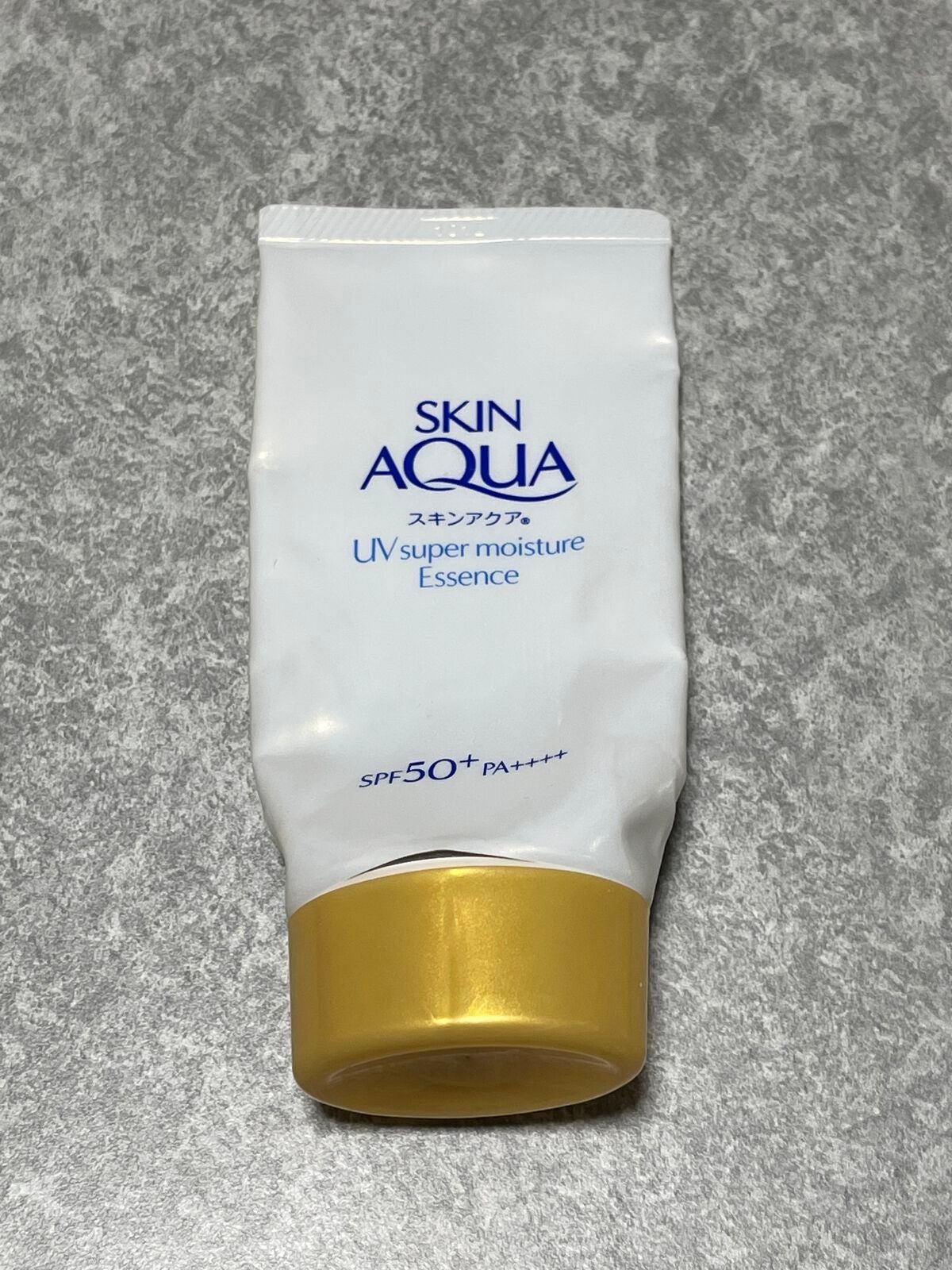 スーパーモイスチャーエッセンス/スキンアクア/日焼け止め・UVケアを使ったクチコミ(1枚目)