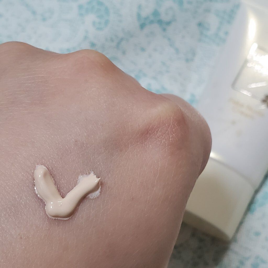 薬用美白 フェイクヌードクリーム ホワイトティーの香り/素肌記念日/化粧下地を使ったクチコミ（3枚目）