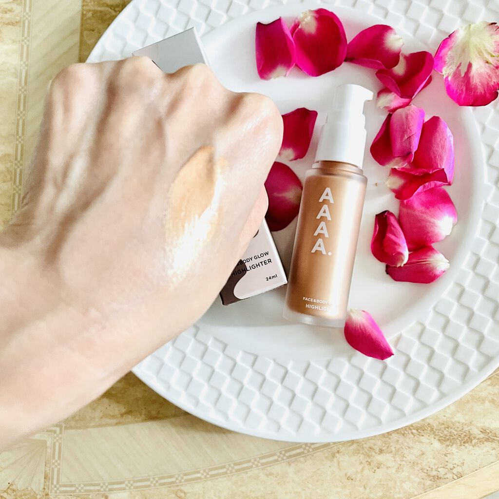 ハイライター/AAAA./リキッドハイライトを使ったクチコミ（1枚目）