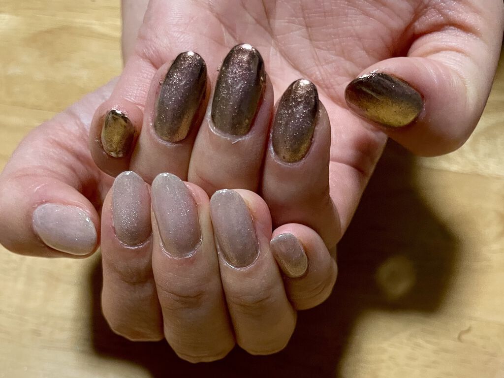 #セルフネイル,#マグネットネイル,#ギャラクシーネイルのネイルデザイン