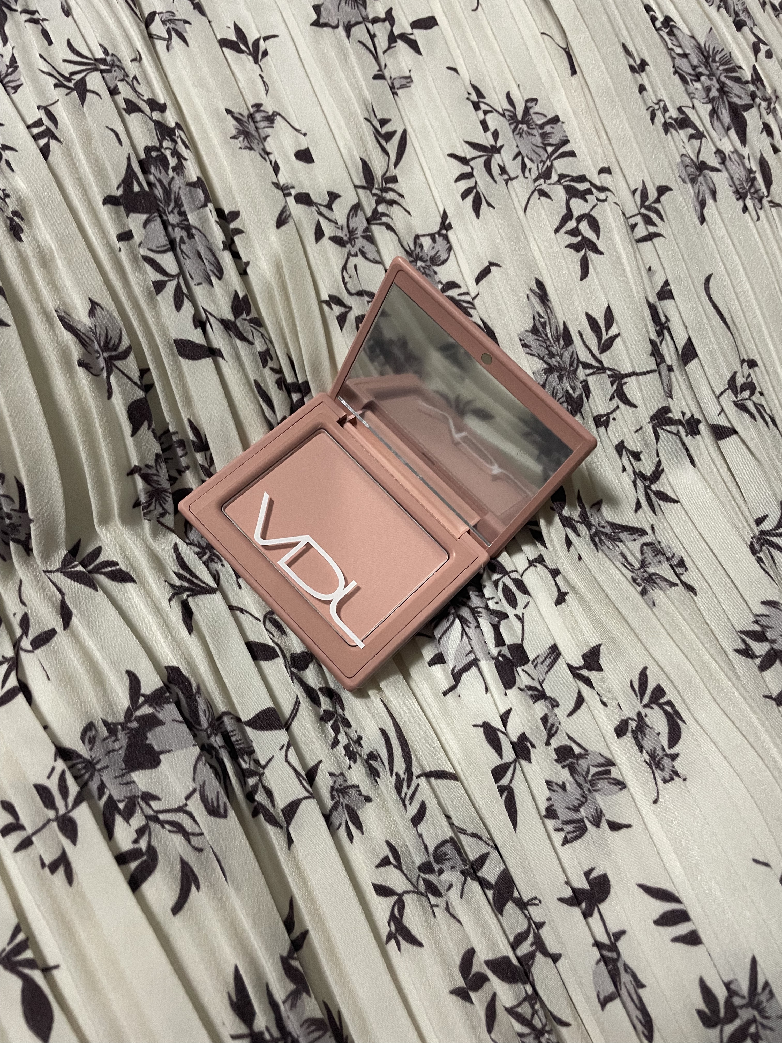 ソリッド パフューム ホワイトアプリコット/LUAFEE/練り香水を使ったクチコミ（1枚目）