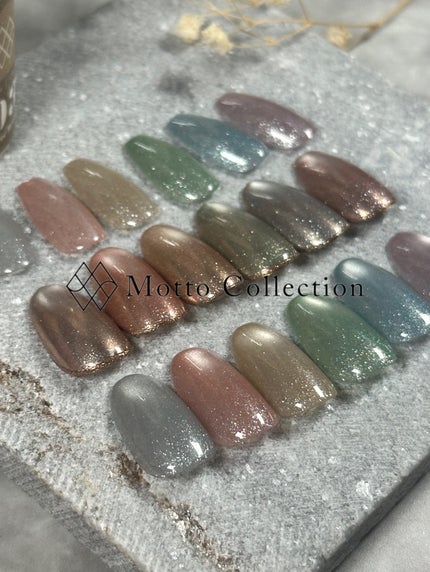 #ジェルネイル,#ネイル,#ちゅるんネイル,#マグネットネイル,#セルフネイル,#冬ネイル,#トレンドネイルのネイルデザイン