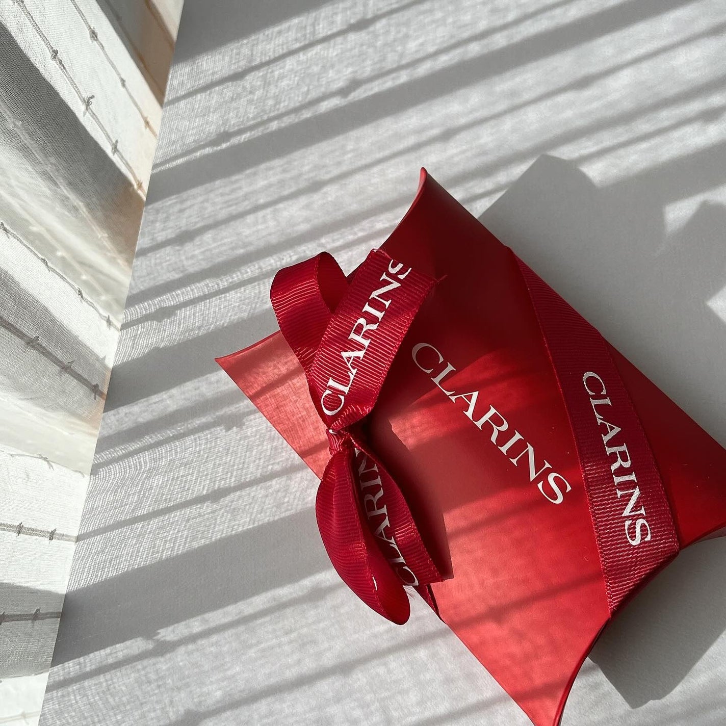 リップ オイル バーム/CLARINS/リップバームを使ったクチコミ(3枚目)