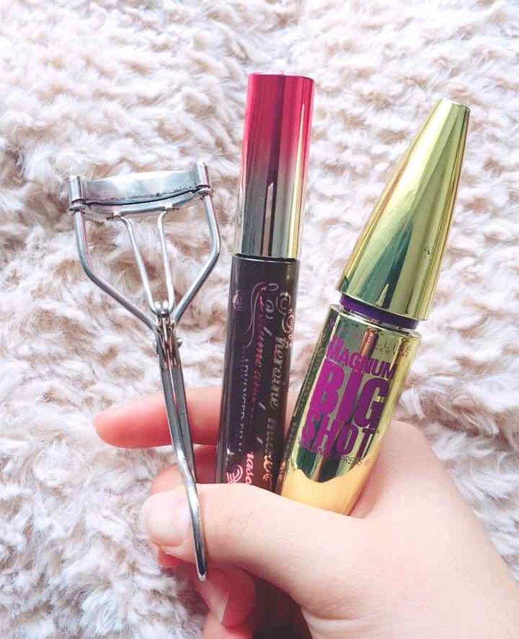 ボリューム エクスプレス マグナム ビッグショット/MAYBELLINE NEW YORK/マスカラを使ったクチコミ（1枚目）