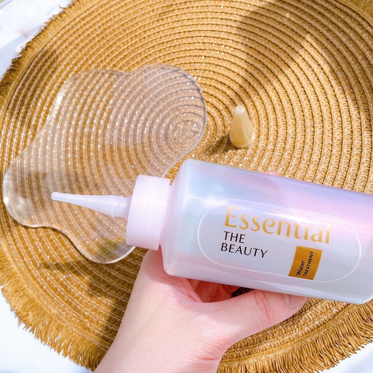 エッセンシャル プレミアム ウォータートリートメント EXスムース/エッセンシャル/アウトバストリートメントを使ったクチコミ(7枚目)