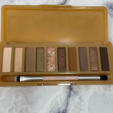 Eyeshadow Palette (アイシャドウパレット)/CathyDoll/アイシャドウパレットを使ったクチコミ（2枚目）