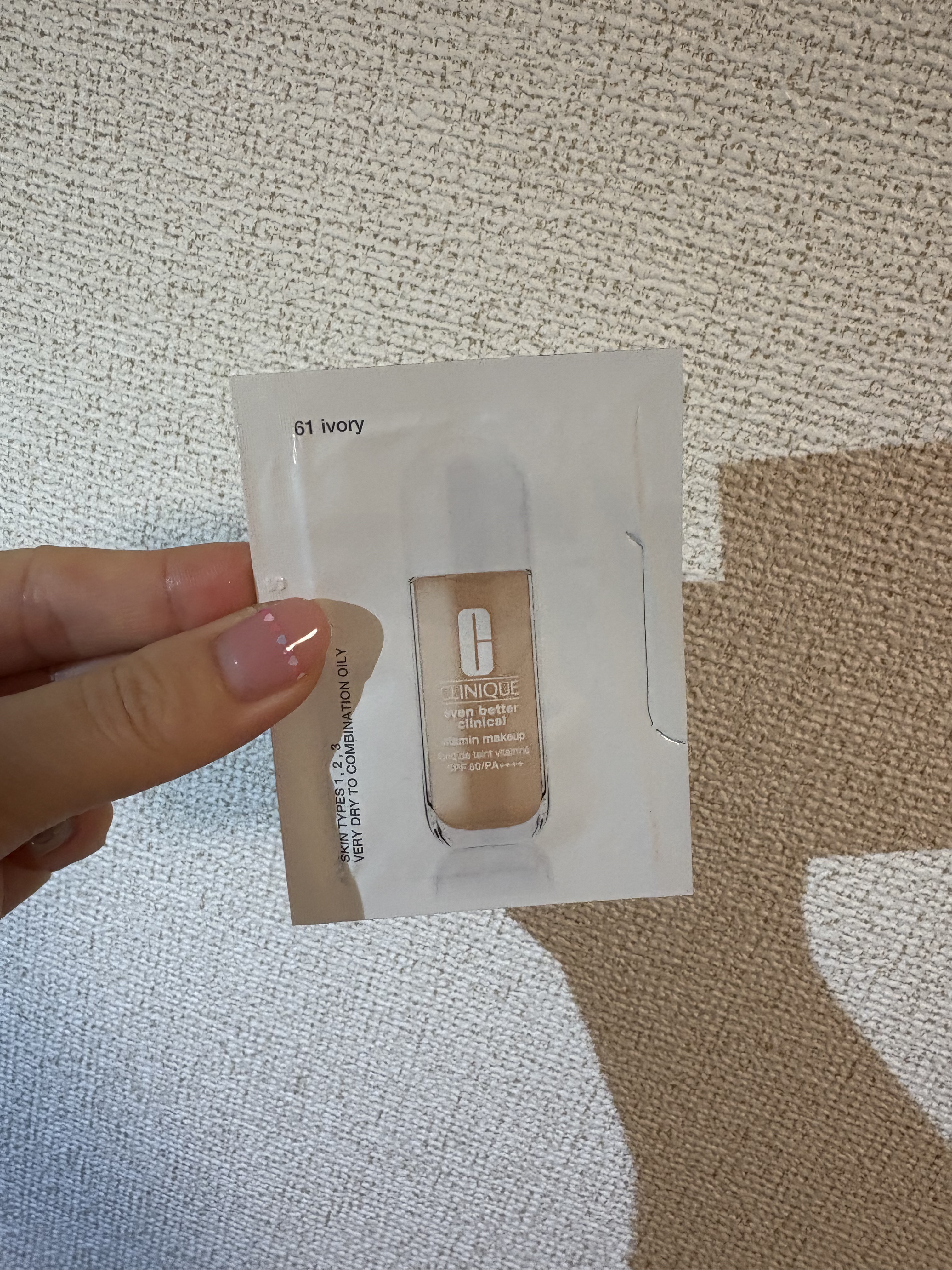 チーク ポップ/CLINIQUE/パウダーチークを使ったクチコミ（3枚目）