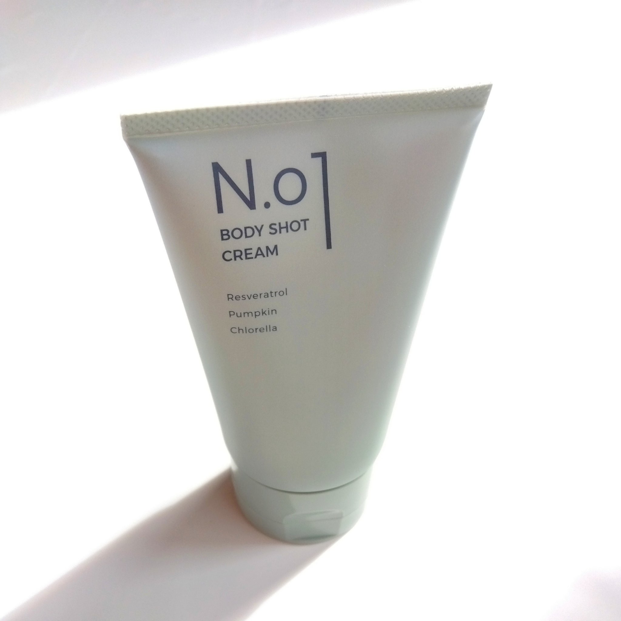 N.01 BODY SHOT CREAM/コジット/ボディクリームを使ったクチコミ（3枚目）
