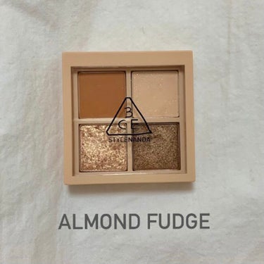 3CE MINI MULTI EYE COLOR PALETTE #ALMOND FUDGE/3CE/アイシャドウパレットを使ったクチコミ（1枚目）