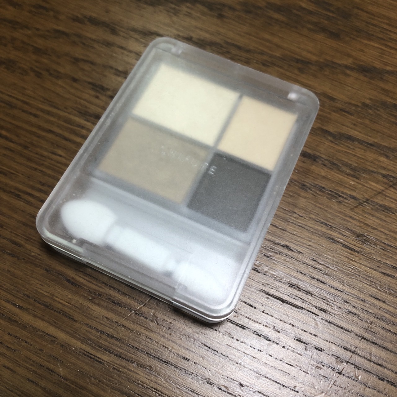 グラデーション アイシャドウ 74 カーキブラウン/ちふれ/アイシャドウパレットを使ったクチコミ（2枚目）