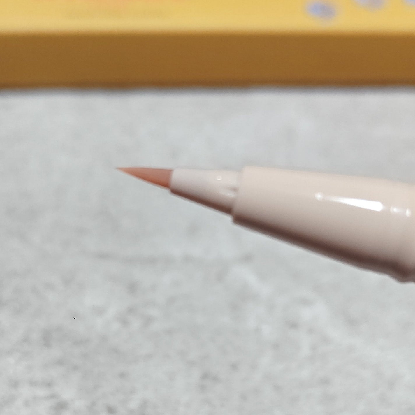 フーミー 眉尻ライナー/WHOMEE/リキッドアイブロウを使ったクチコミ(3枚目)