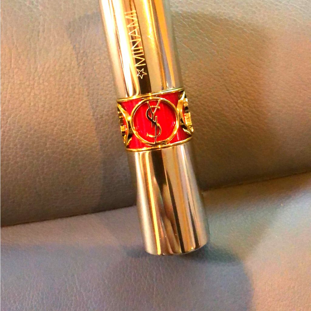 ヴォリュプテ プランプインカラー/YVES SAINT LAURENT BEAUTE/口紅を使ったクチコミ(2枚目)