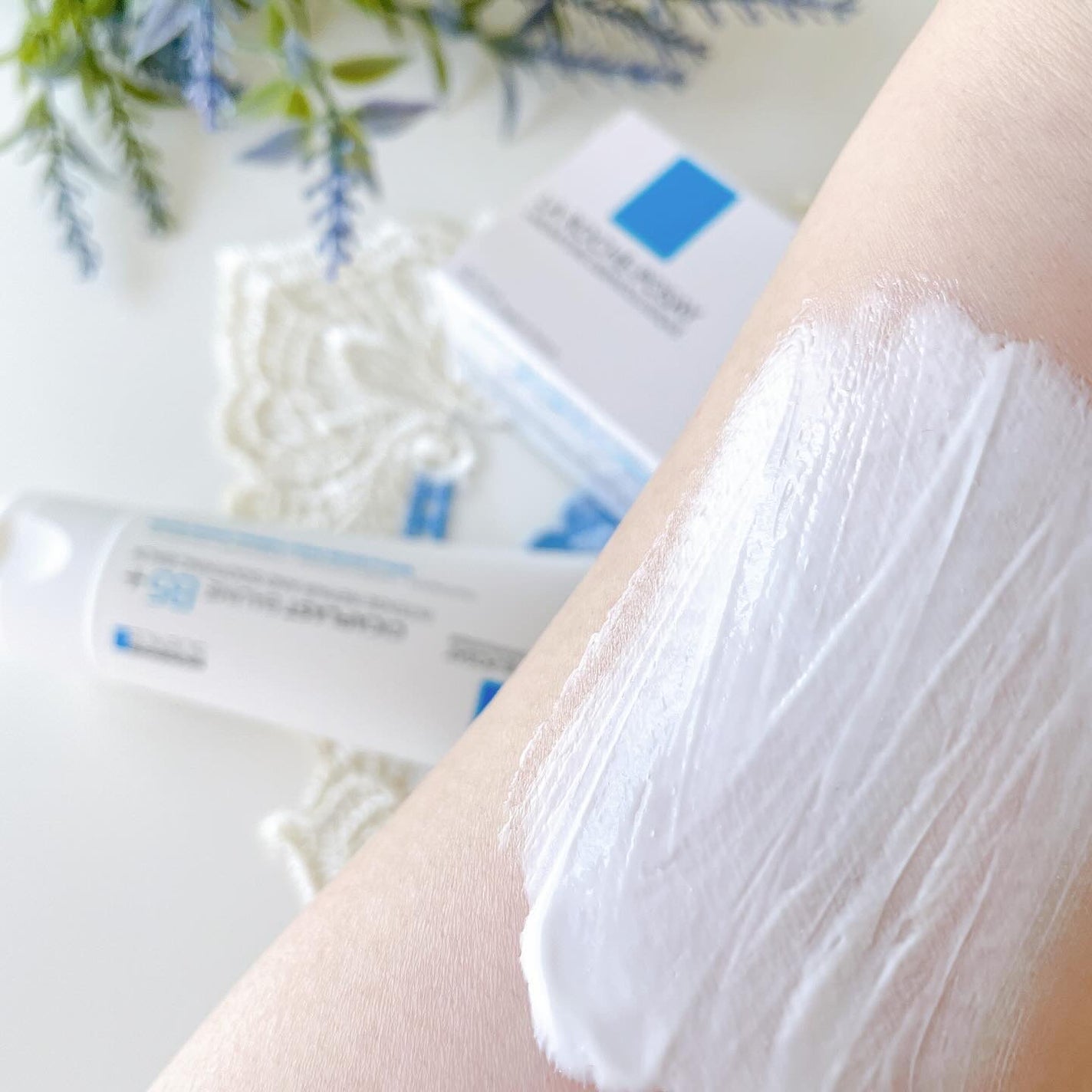 シカプラスト リペアクリーム B5+ /ラ ロッシュ ポゼ/フェイスクリームを使ったクチコミ(3枚目)