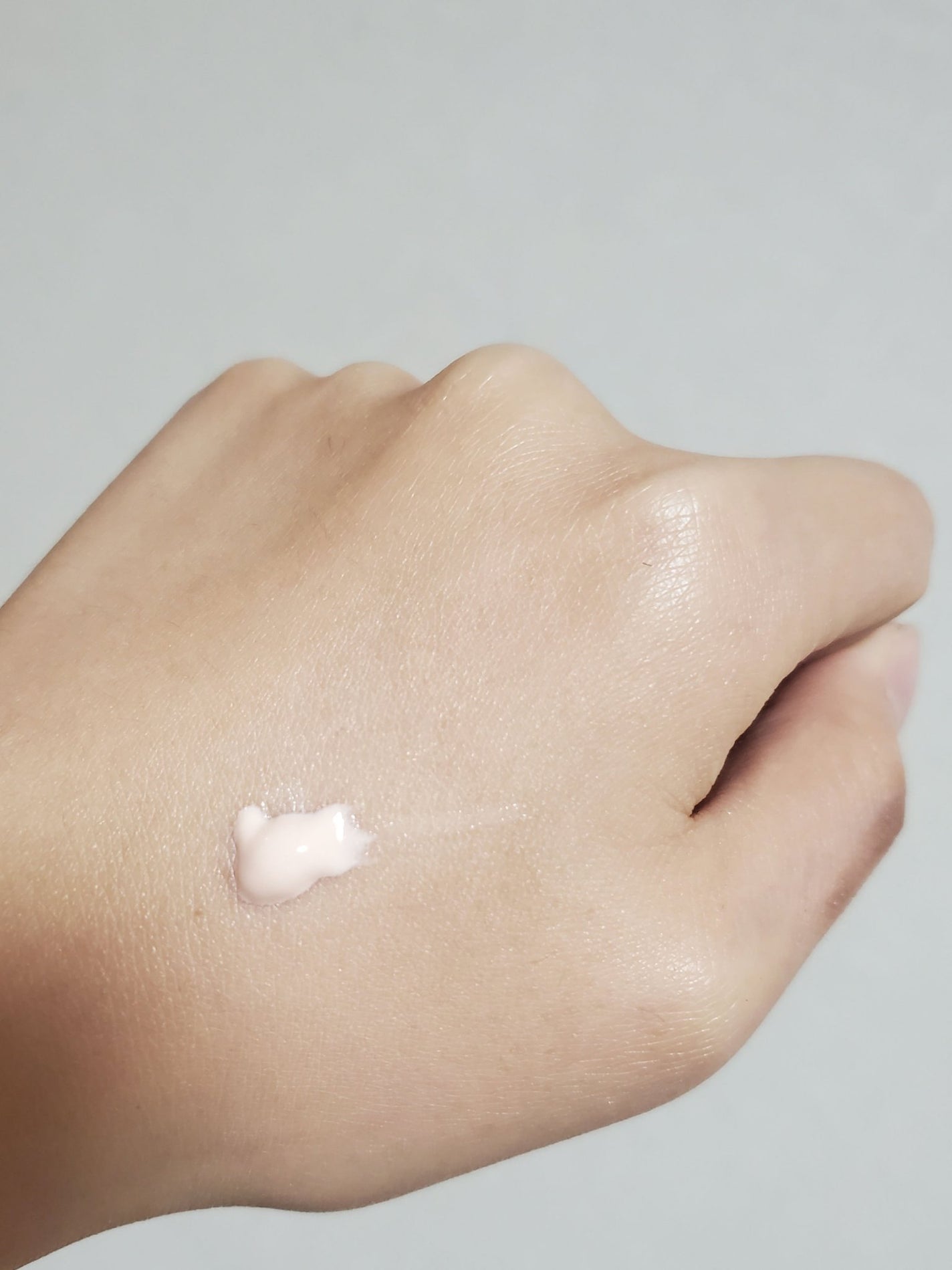 ラスティングタッチベース EM (エッセンスモイスト)/excel/化粧下地を使ったクチコミ(4枚目)