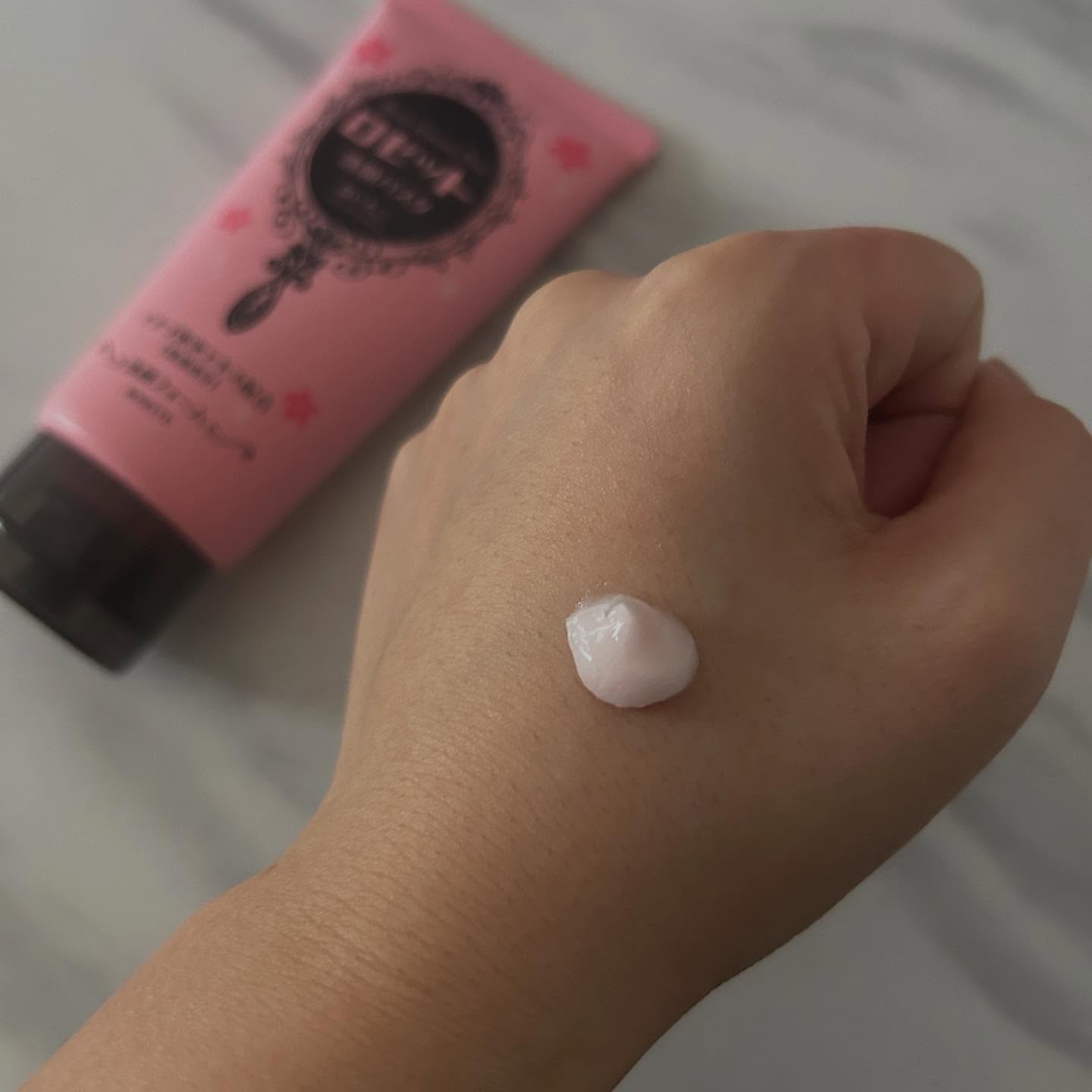 ロゼット洗顔パスタ 桜いちごの香り[洗顔フォーム]/ロゼット/洗顔フォームを使ったクチコミ（3枚目）