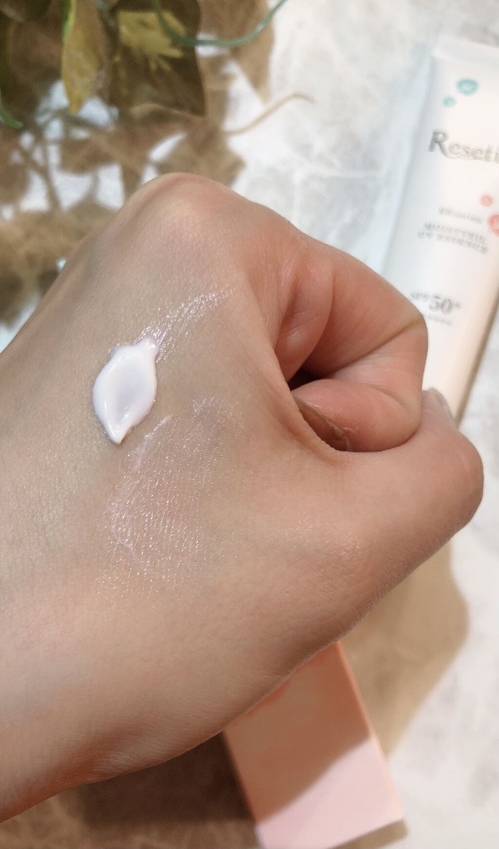 RR モイストベールUVエッセンス/Resetica(リセチカ)/美容液を使ったクチコミ（2枚目）