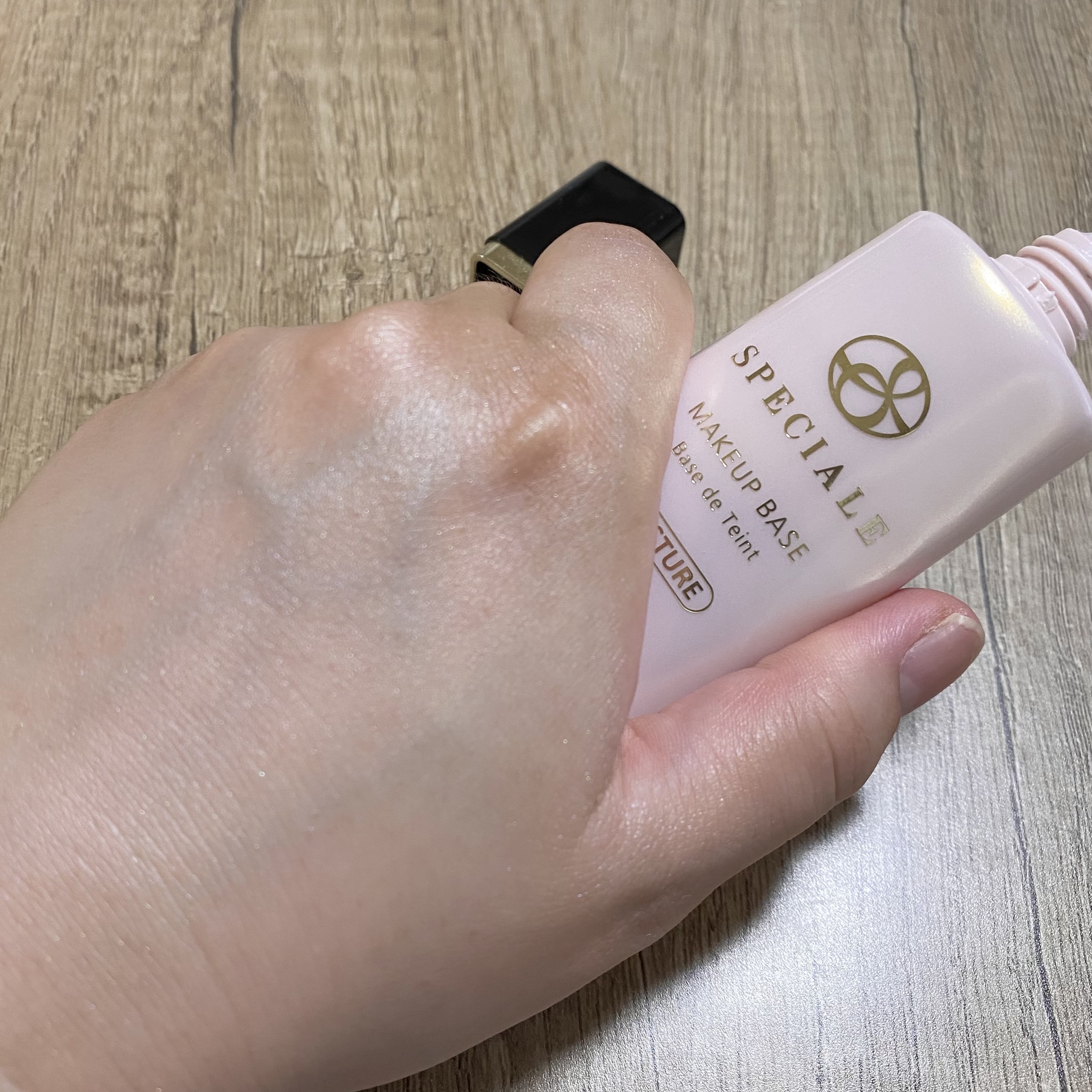 002ae2b55e8c6c8165ec1737-