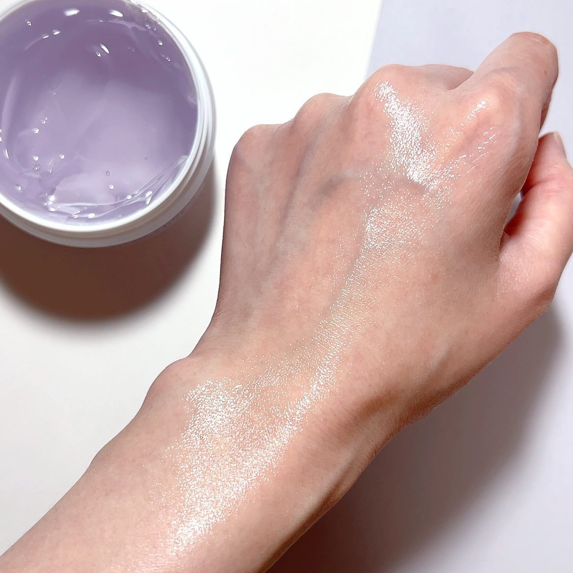 エニシングホワイト プレミアムモイスチャー/エニシングホワイト/オールインワン化粧品を使ったクチコミ(4枚目)