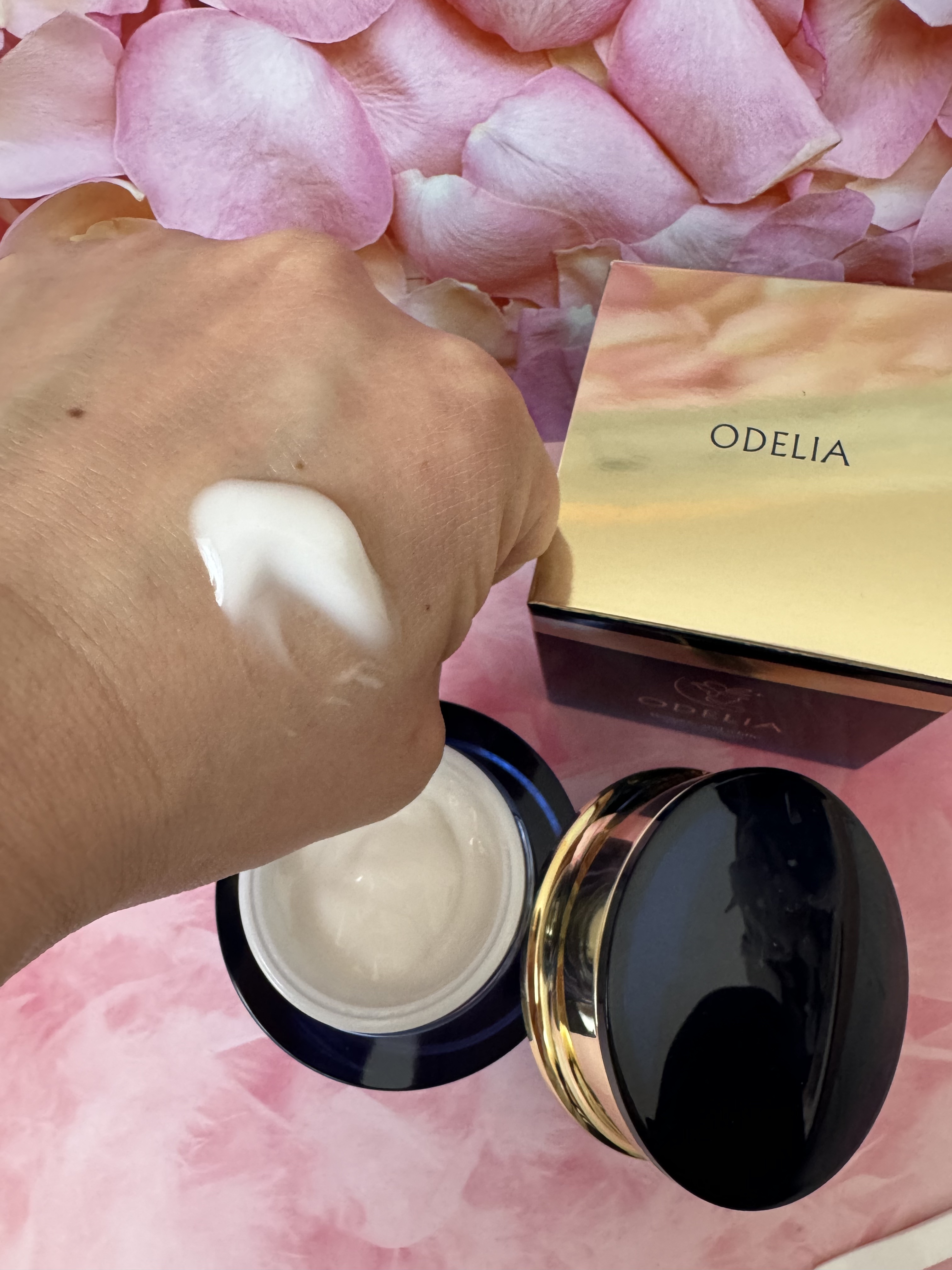 リンクル＆ホワイト オールインワンクリーム/ODELIA/オールインワン化粧品を使ったクチコミ（3枚目）