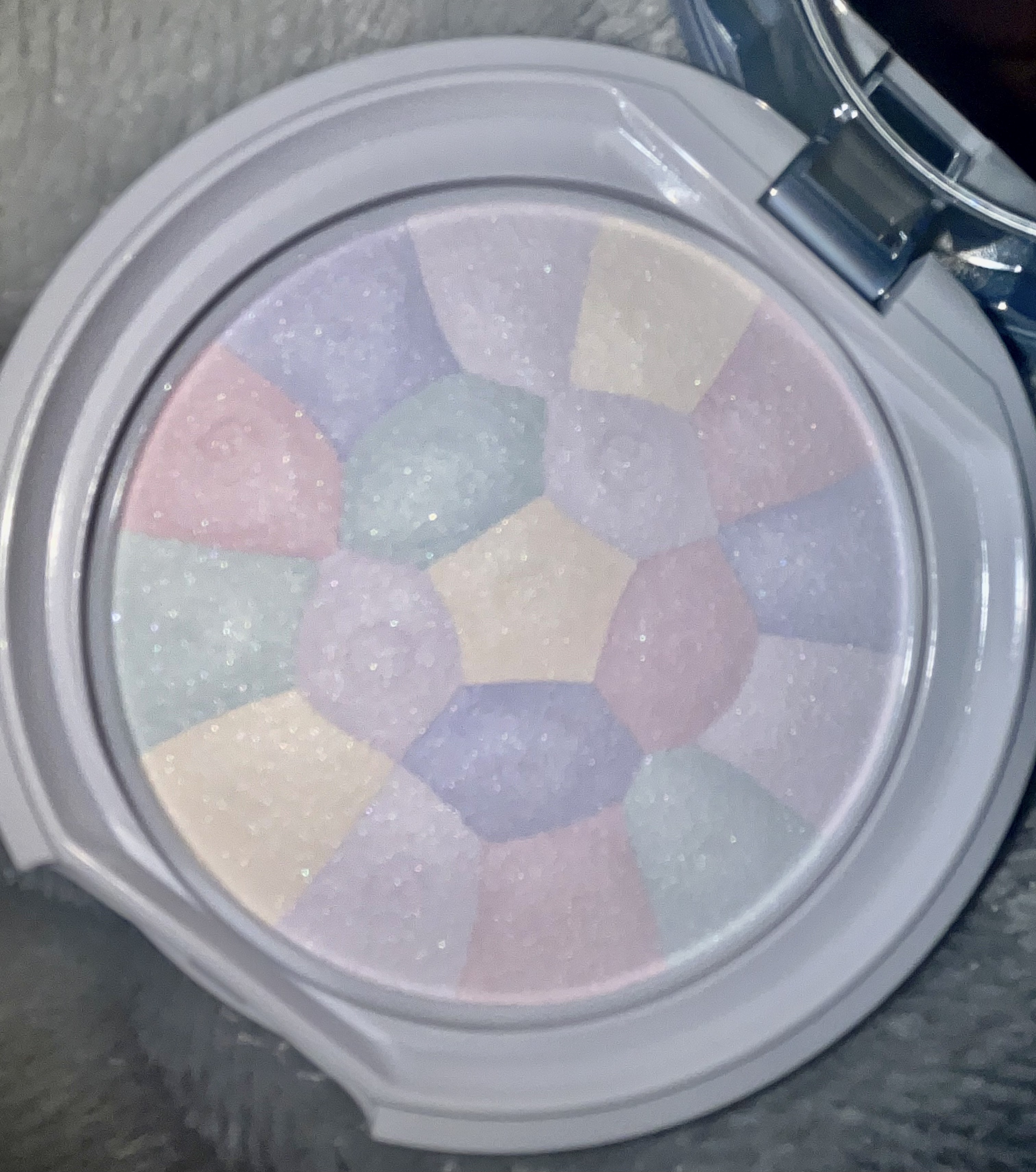 マシュマロフィニッシュパウダー　～Abloom～/キャンメイク/プレストパウダーを使ったクチコミ（2枚目）