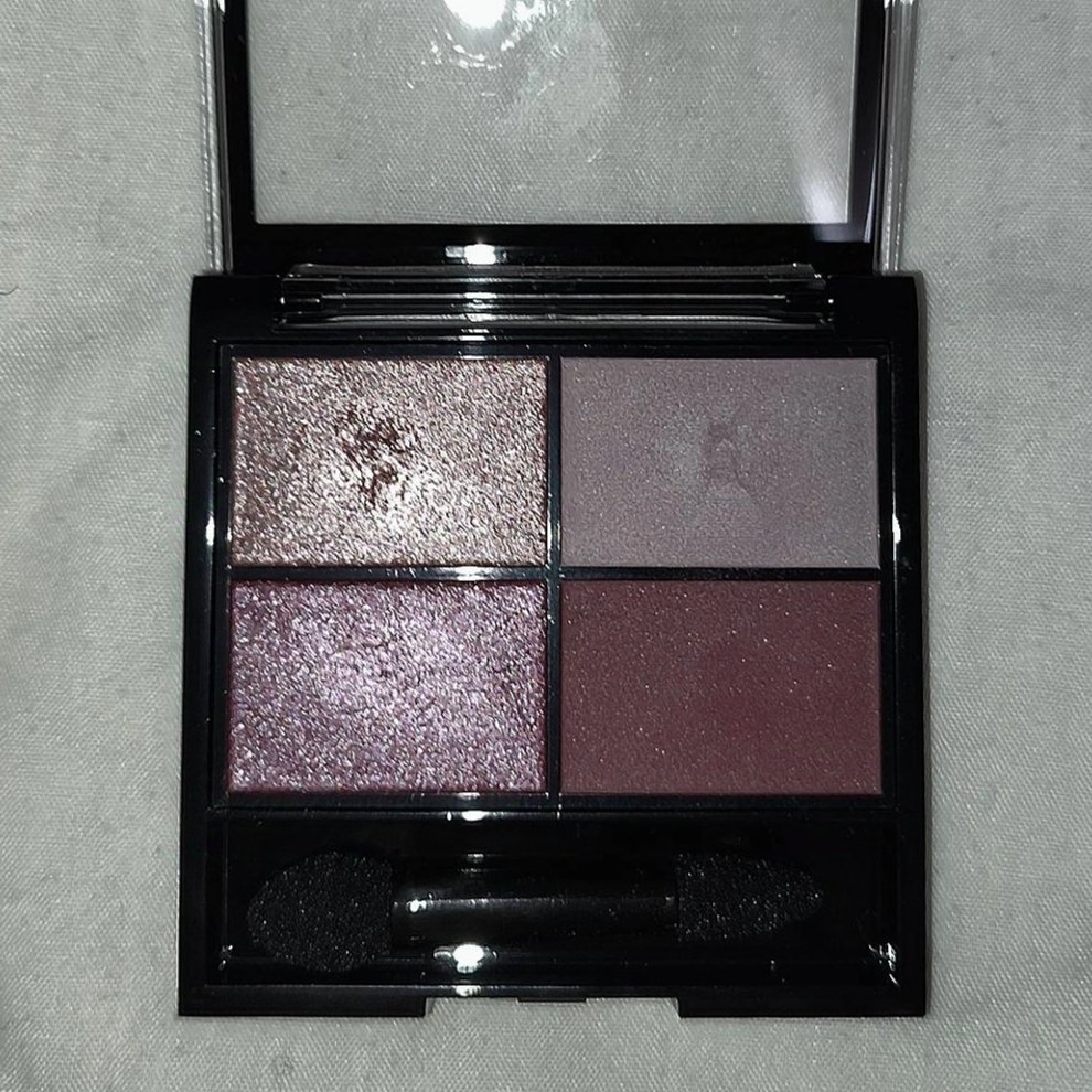 レブロン カラーステイ デイ トゥ ナイト アイシャドウ クアッド/REVLON/アイシャドウパレットを使ったクチコミ（3枚目）