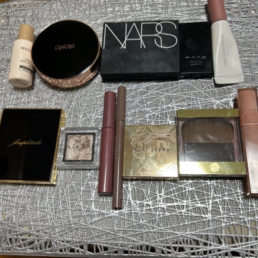 ライトリフレクティング プリズマティックパウダー/NARS/プレストパウダーを使ったクチコミ（1枚目）