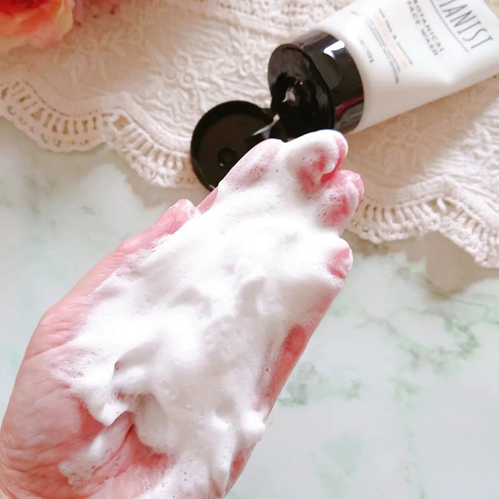 ボタニカルフェイスウォッシュ デューイーモイスチャー/BOTANIST/洗顔フォームを使ったクチコミ（3枚目）