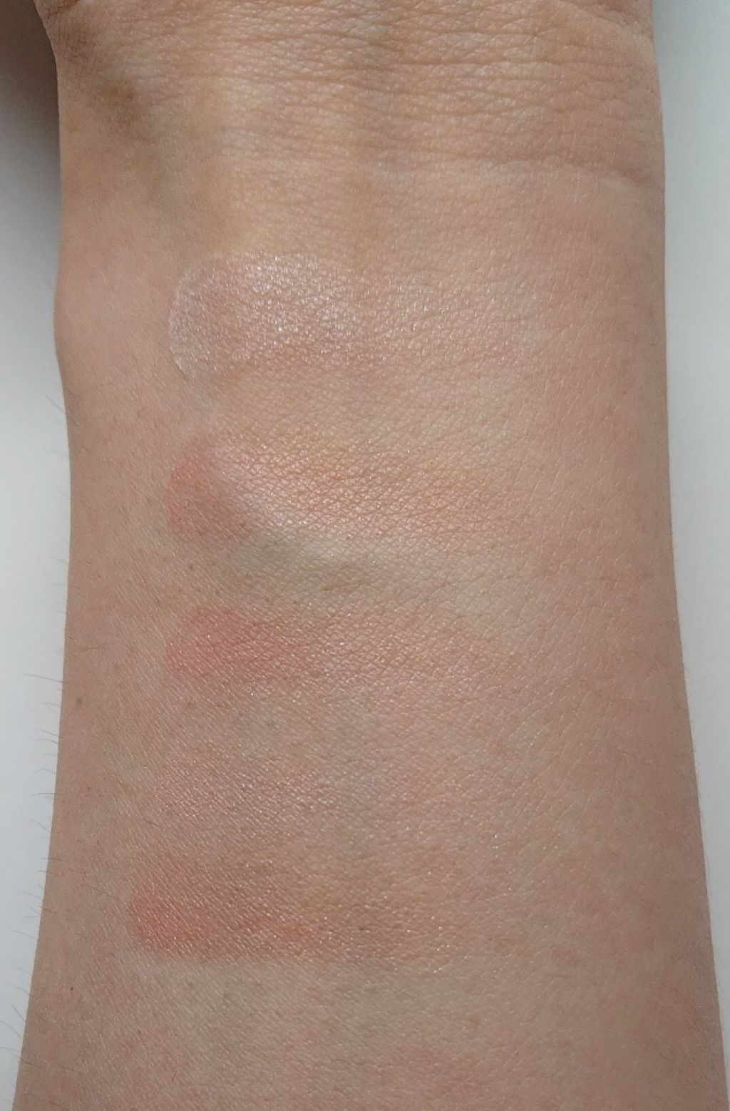 グロウフルールチークス/キャンメイク/パウダーチークを使ったクチコミ（2枚目）