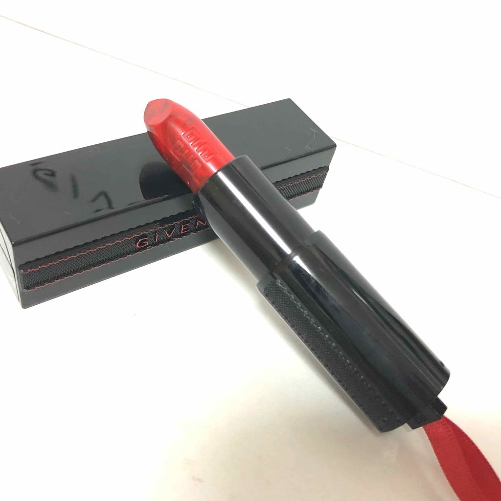 ルージュ・アンテルディ No.25 ルージュ・レヴェラトゥール/GIVENCHY/口紅を使ったクチコミ（2枚目）