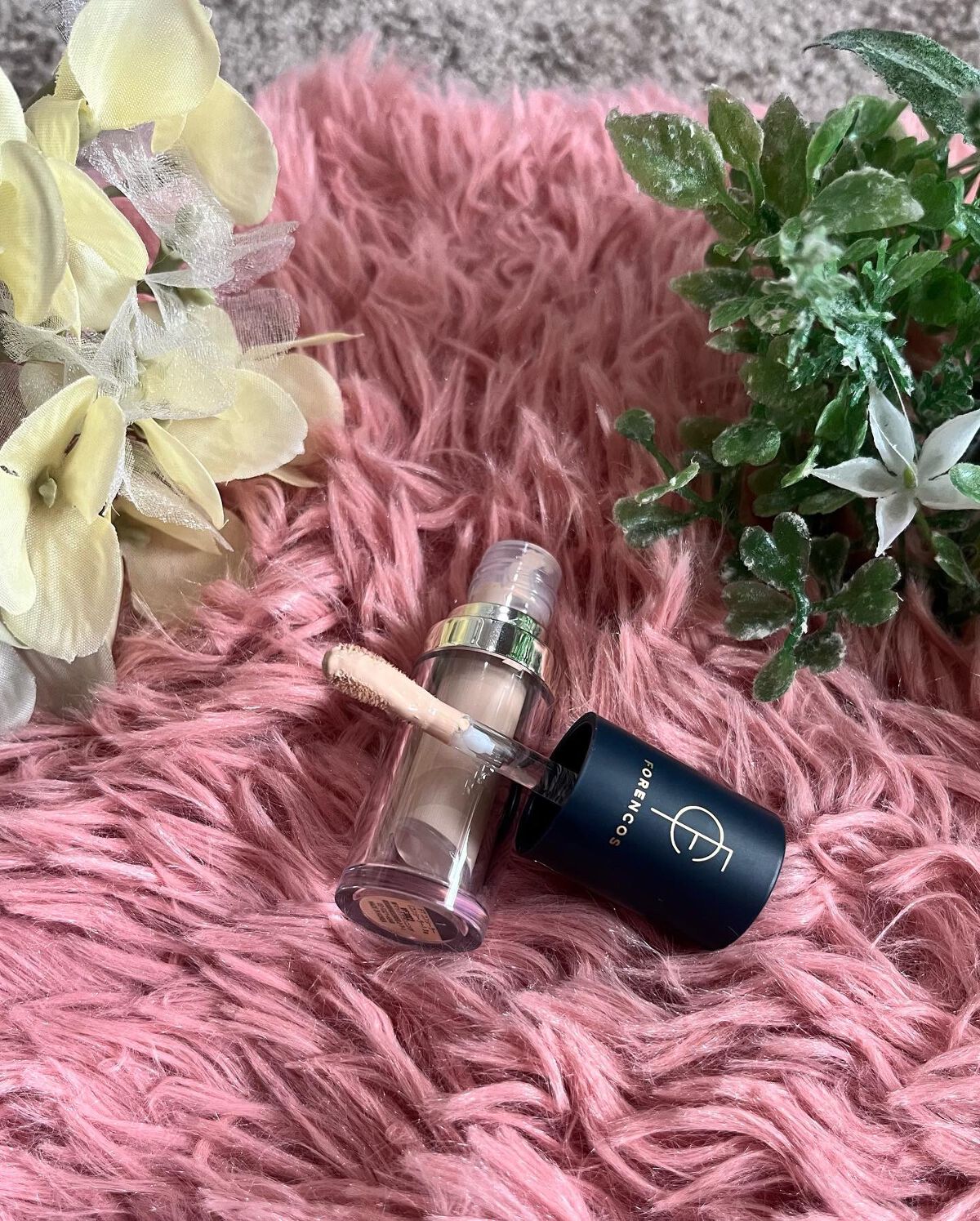 タトゥーウォータープルーフスカーコンシーラー/フォレンコス/リキッドコンシーラーを使ったクチコミ（2枚目）