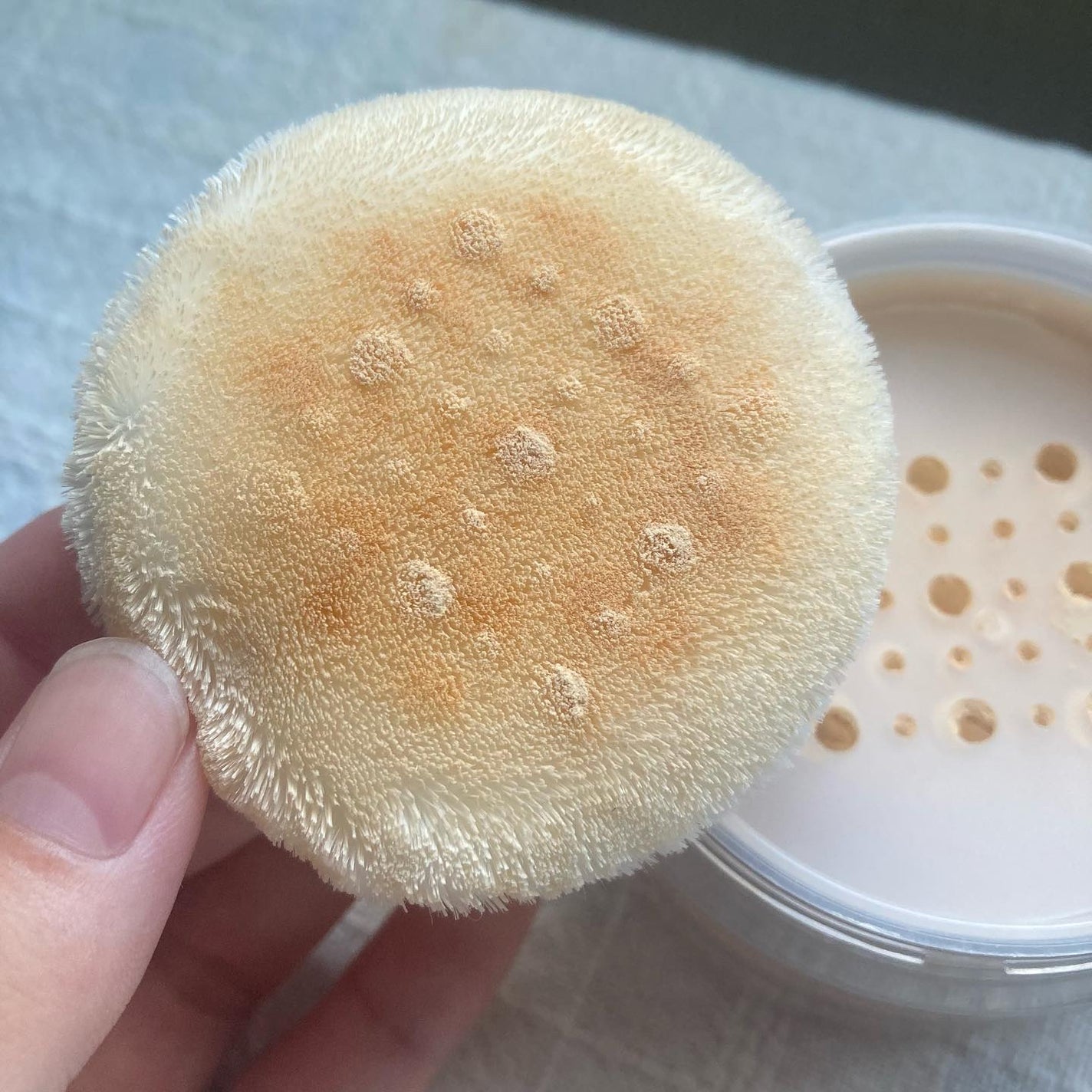 フィニッシングパウダー マット/チャコット・コスメティクス/ルースパウダーを使ったクチコミ(3枚目)