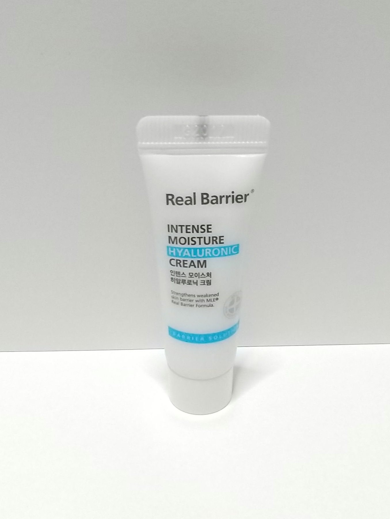 インテンスモイスチャーヒアルロニッククリーム/Real Barrier/フェイスクリームを使ったクチコミ(1枚目)