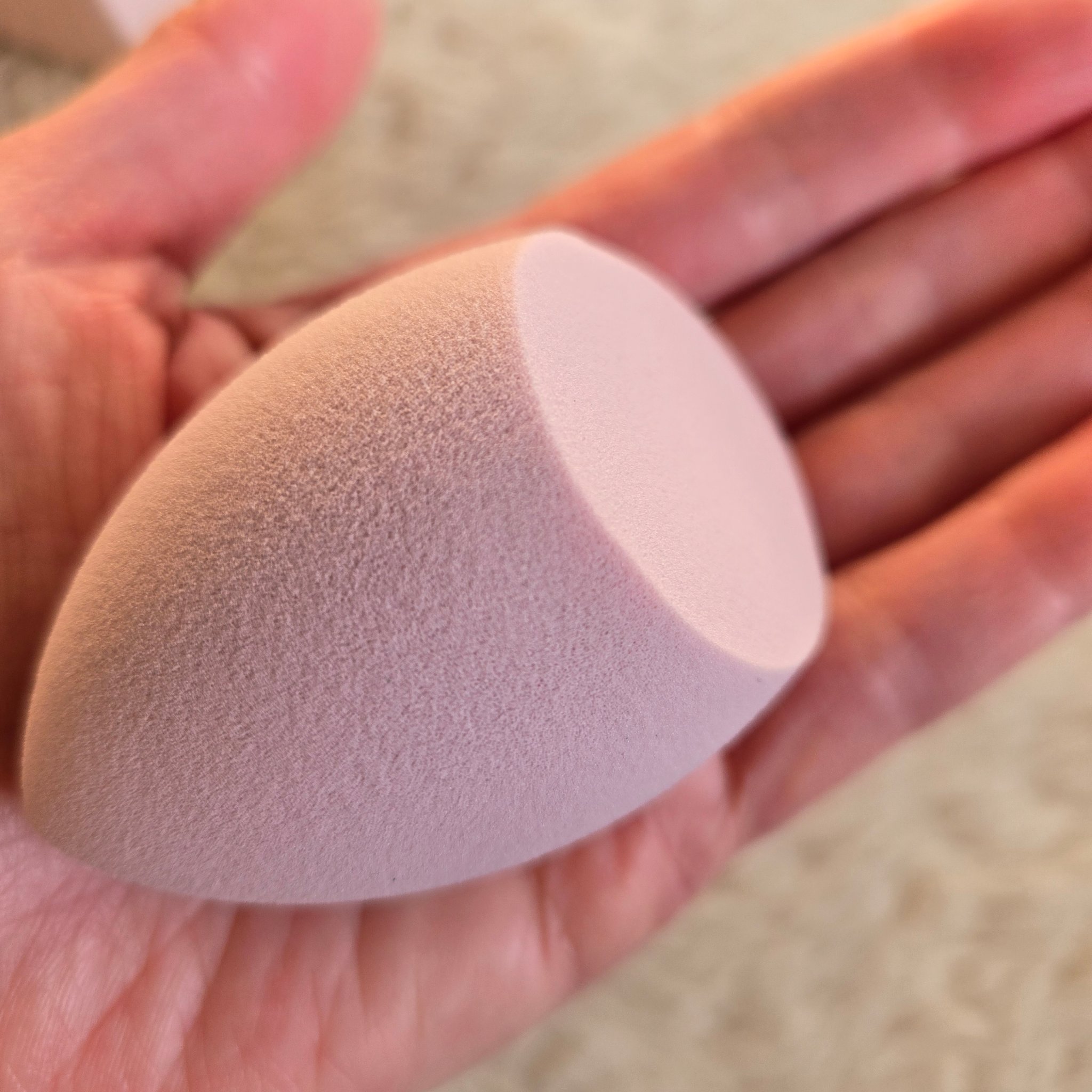 3Dスポンジ〈WET＆DRY〉 NORMAL/ロージーローザ/パフ・スポンジを使ったクチコミ（2枚目）