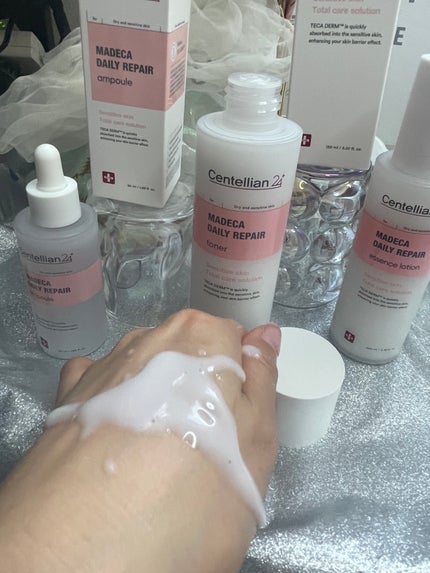 マデカデイリーリペアアンプル/センテリアン24/美容液を使ったクチコミ(4枚目)