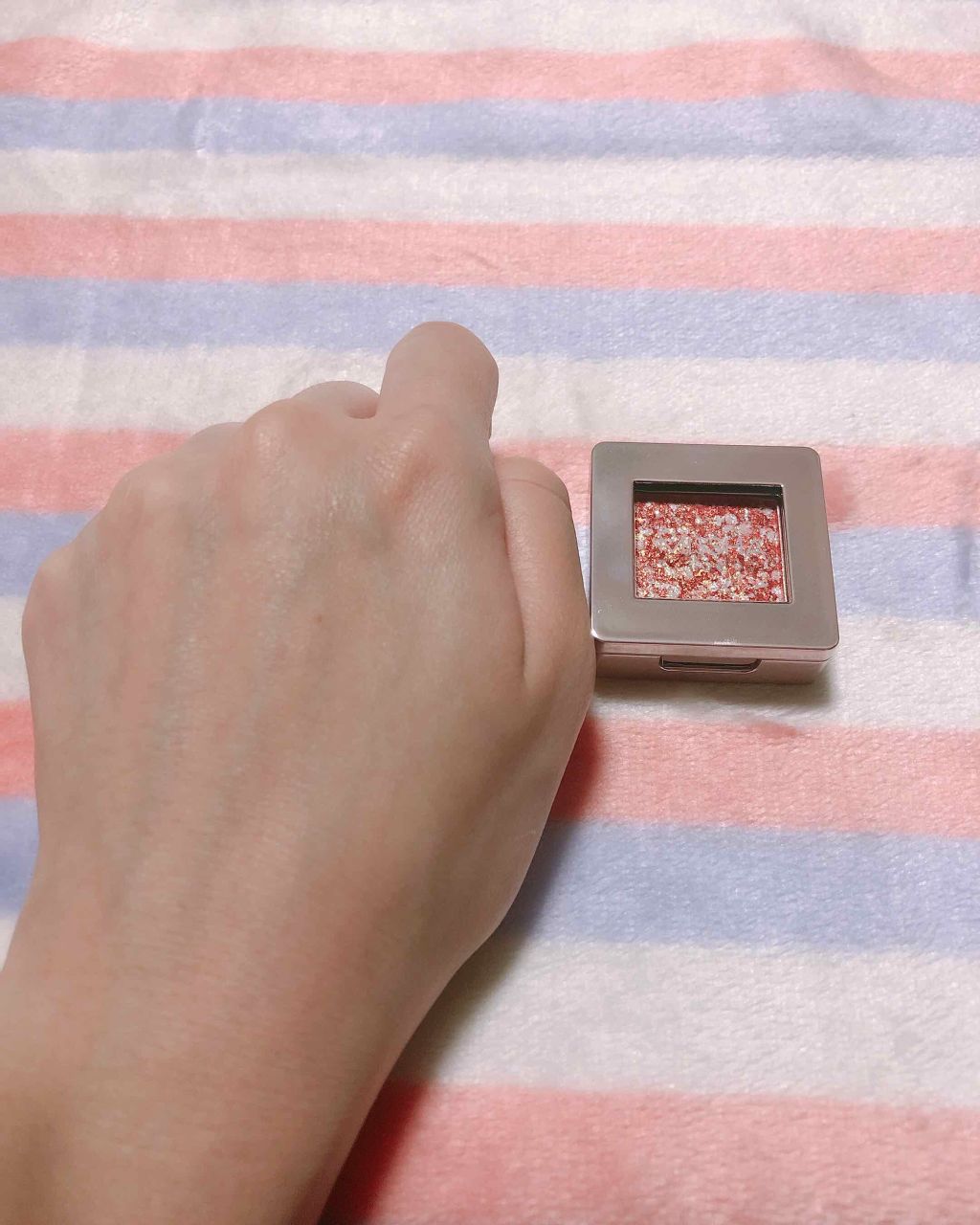 グリッタープリズム シャドウ/MISSHA/グリッターを使ったクチコミ（3枚目）