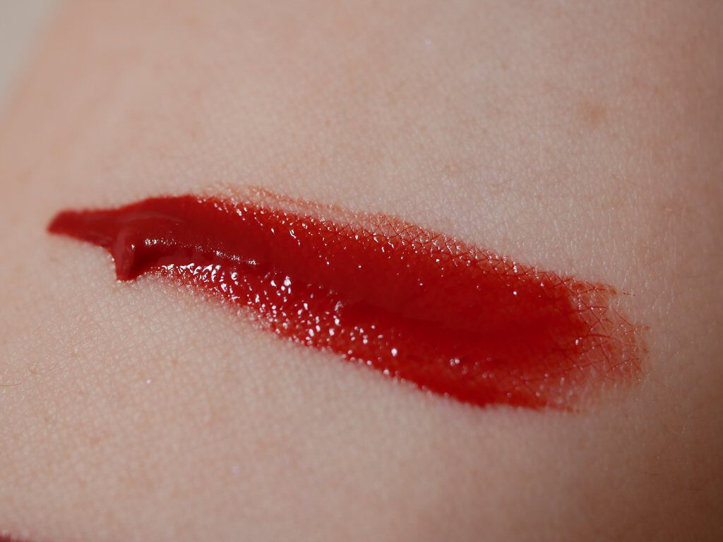 カラーステイ サテン インク/REVLON/口紅を使ったクチコミ(3枚目)