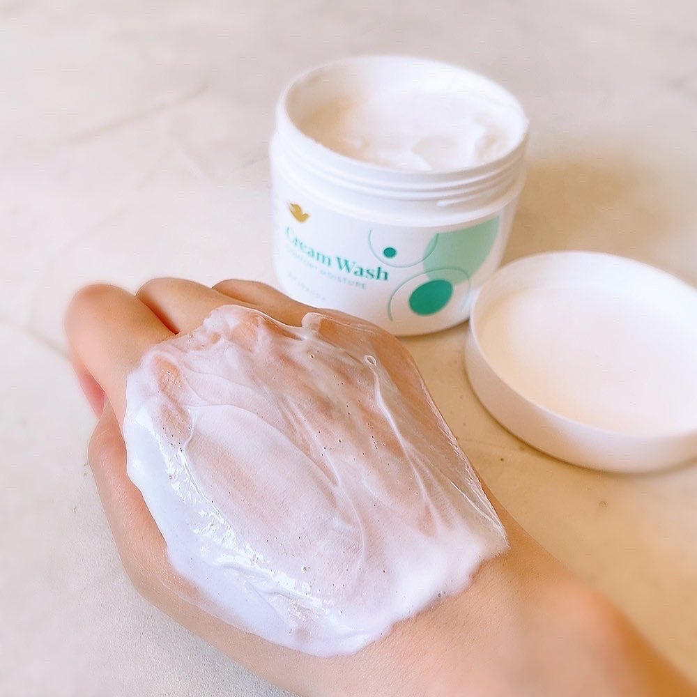 ダヴ クリームボディウォッシュ コンフォートモイスチャー/ダヴ/ボディソープを使ったクチコミ(4枚目)