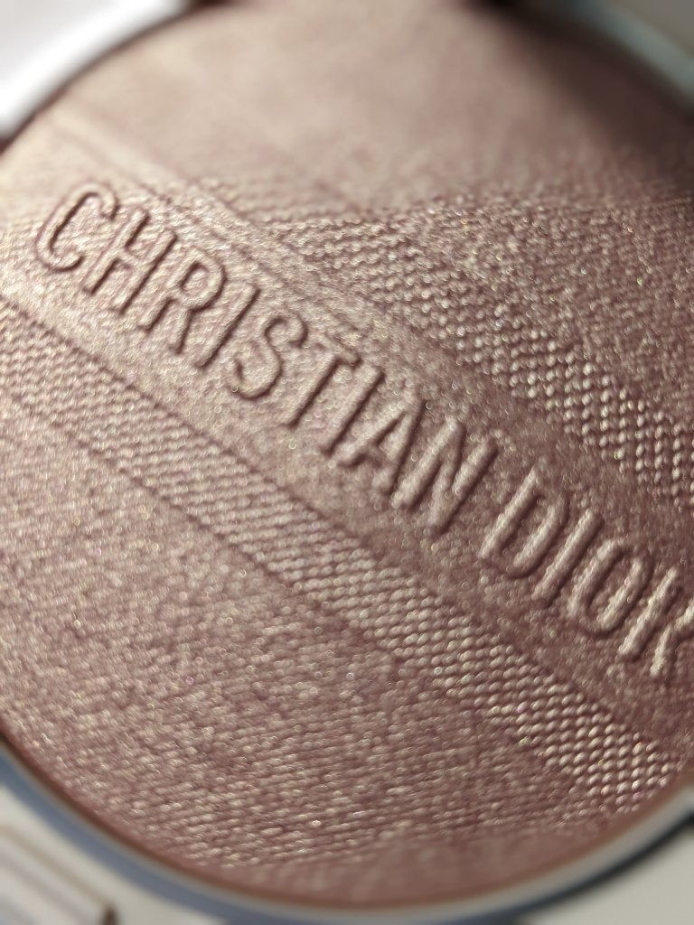 ディオールスキン フォーエヴァー クチュール ルミナイザー/Dior/プレストパウダーを使ったクチコミ(4枚目)