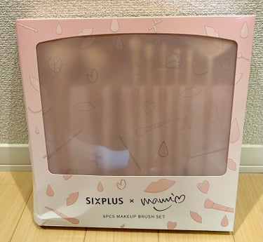 SIXPLUS
SIXPLUS×mamiseto メイクブラシ9本セット

マミ様ブラシセットようやく購入出来ました🤗✨

初めは付録のブラシで使ったのですが
百均の硬いブラシとは訳が違う😂
今までブラシに興味はあったけど
どこの何を買えば良いのかわからないまま

とりあえずの百均のでした💦

ほんとにこのセット買って良かった✨

眉毛のブラシでアイライナーも引けて
今までとメイクの雰囲気も変えられて
メイクが上手くなった気になります😊

何よりメイクが上手く行くので楽しくて仕方ないです

自分にもプレゼントにも最高のセットですの画像 その1