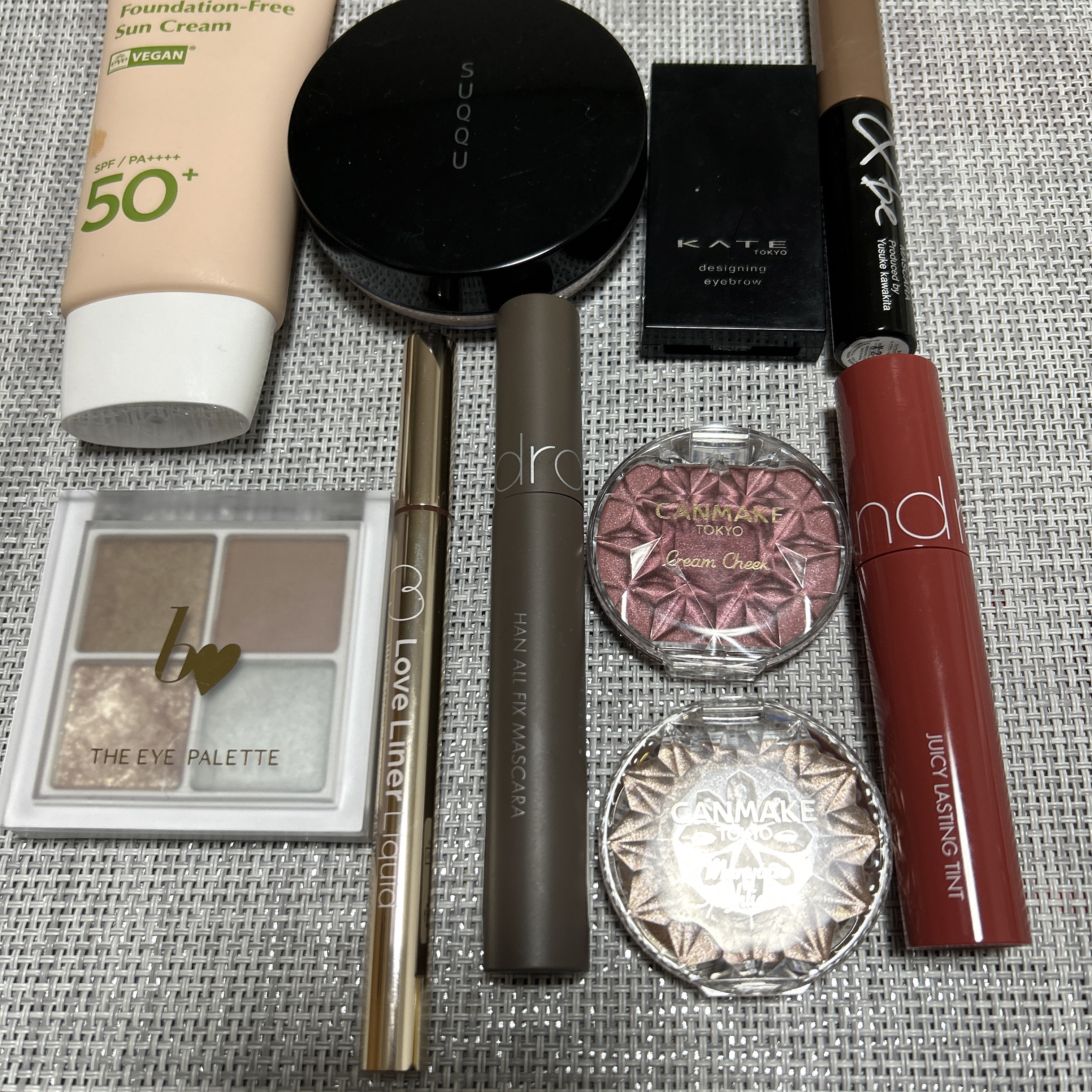 ケイト デザイニングアイブロウ3D/KATE/パウダーアイブロウを使ったクチコミ（1枚目）