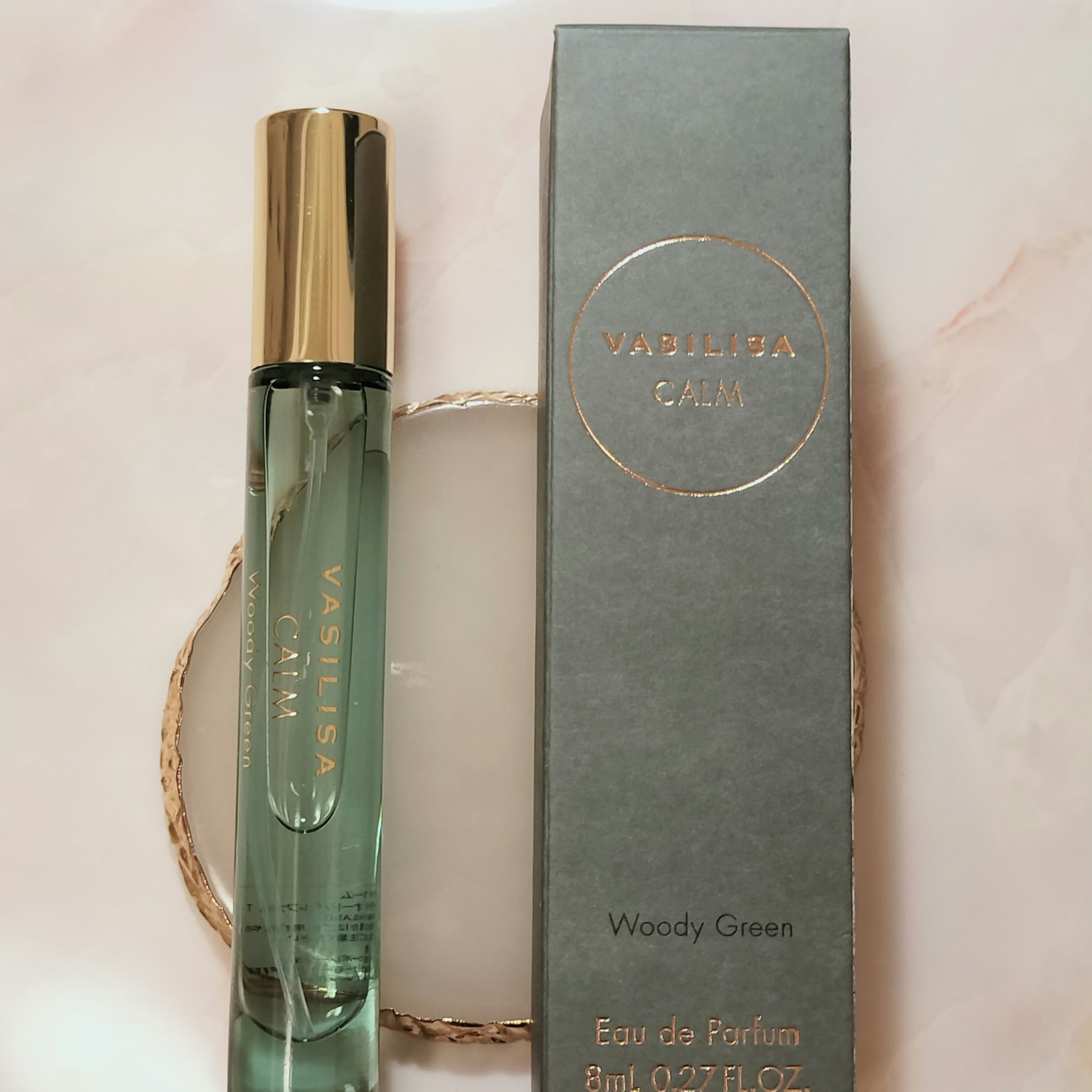 ヴァシリーサ カーム ウッディグリーン オードパルファム MINI 8ml/ヴァシリーサ/香水(レディース)を使ったクチコミ（1枚目）