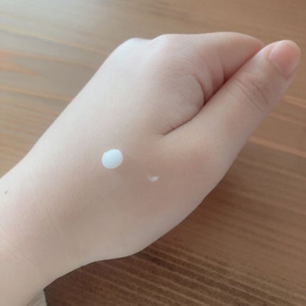 ホワイトリリー ハンド美容液/SHIRO/ハンドクリームを使ったクチコミ(3枚目)