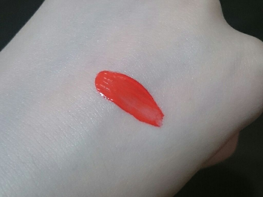 ビビッドクリーミーティント 5/innisfree/口紅を使ったクチコミ（3枚目）