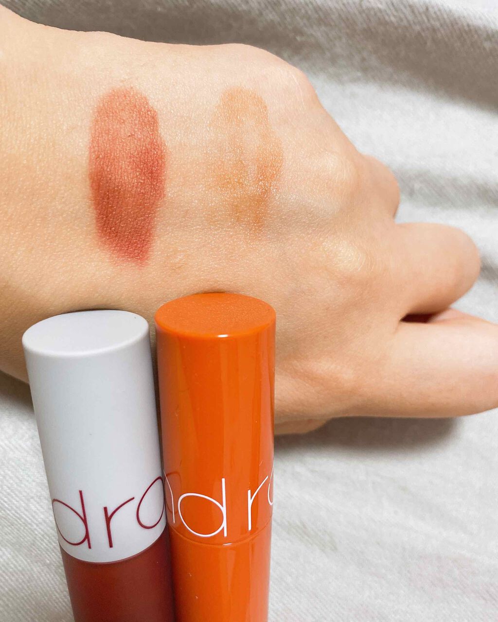 ジューシーラスティングティント/rom&nd/リップティントを使ったクチコミ(3枚目)